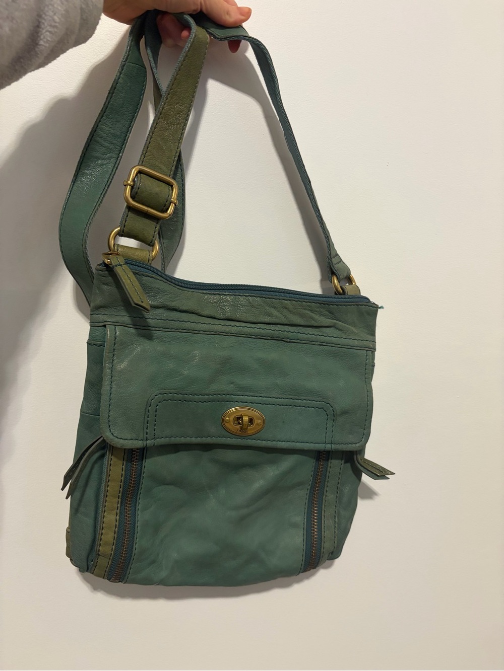 Vintage Fossil Green Leather Crossbody Messenger